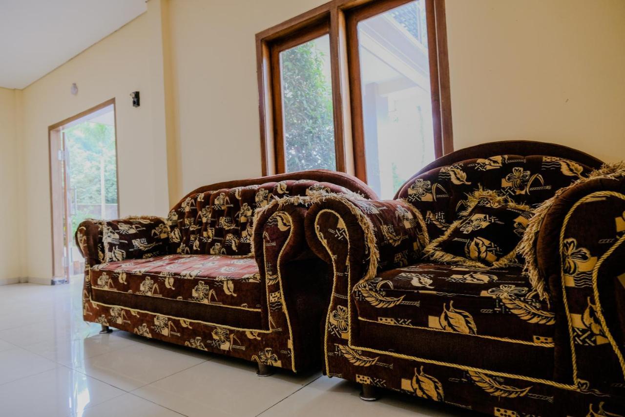 Spot On 2448 Hotel Tlogorejo 2 Ngebel Bagian luar foto