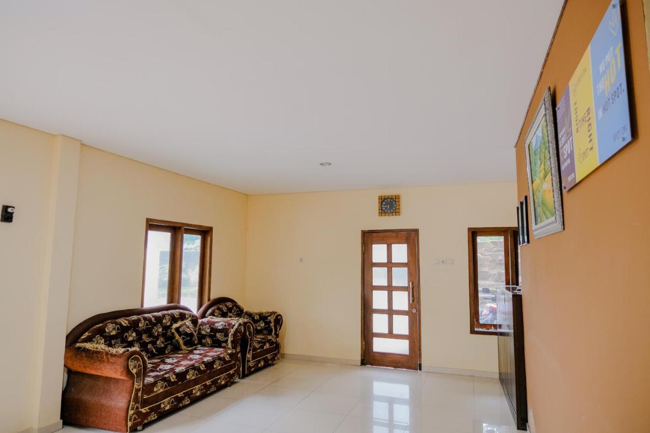 Spot On 2448 Hotel Tlogorejo 2 Ngebel Bagian luar foto
